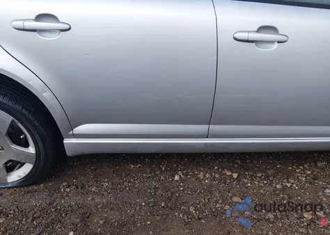 2010 Chevrolet Cobalt Lt z USA, uszkodzony, nr VIN 1G1AF5F50A7185882